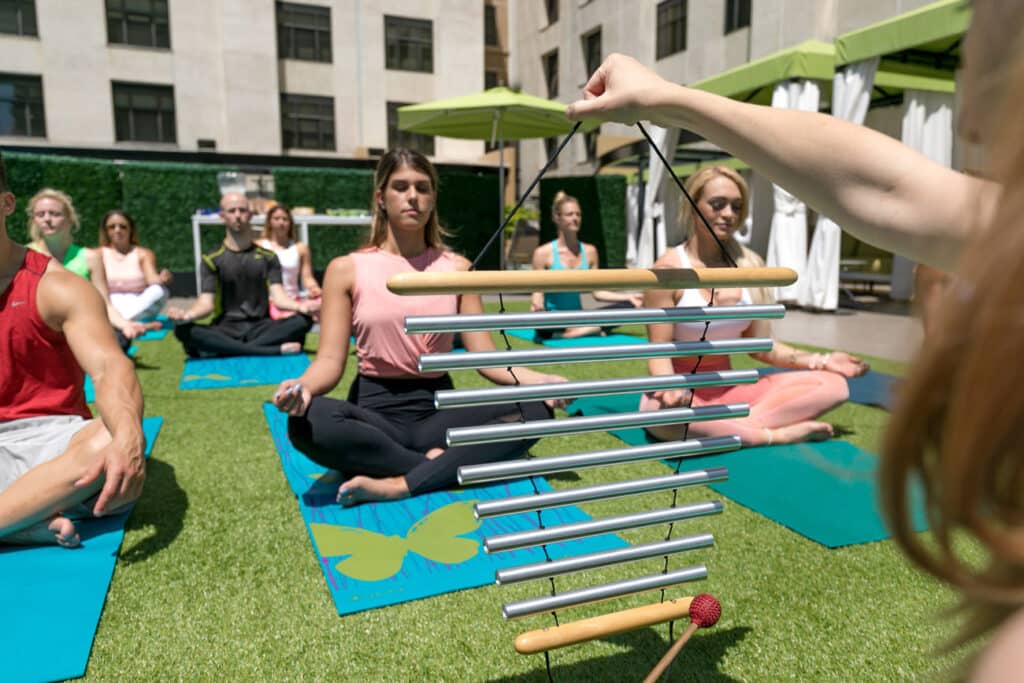 rooftop yoga hosted by Fit City for a local team building experience